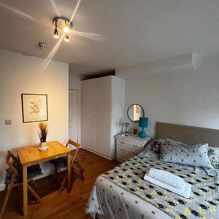 Flat In Londonアパートメント エクステリア 写真