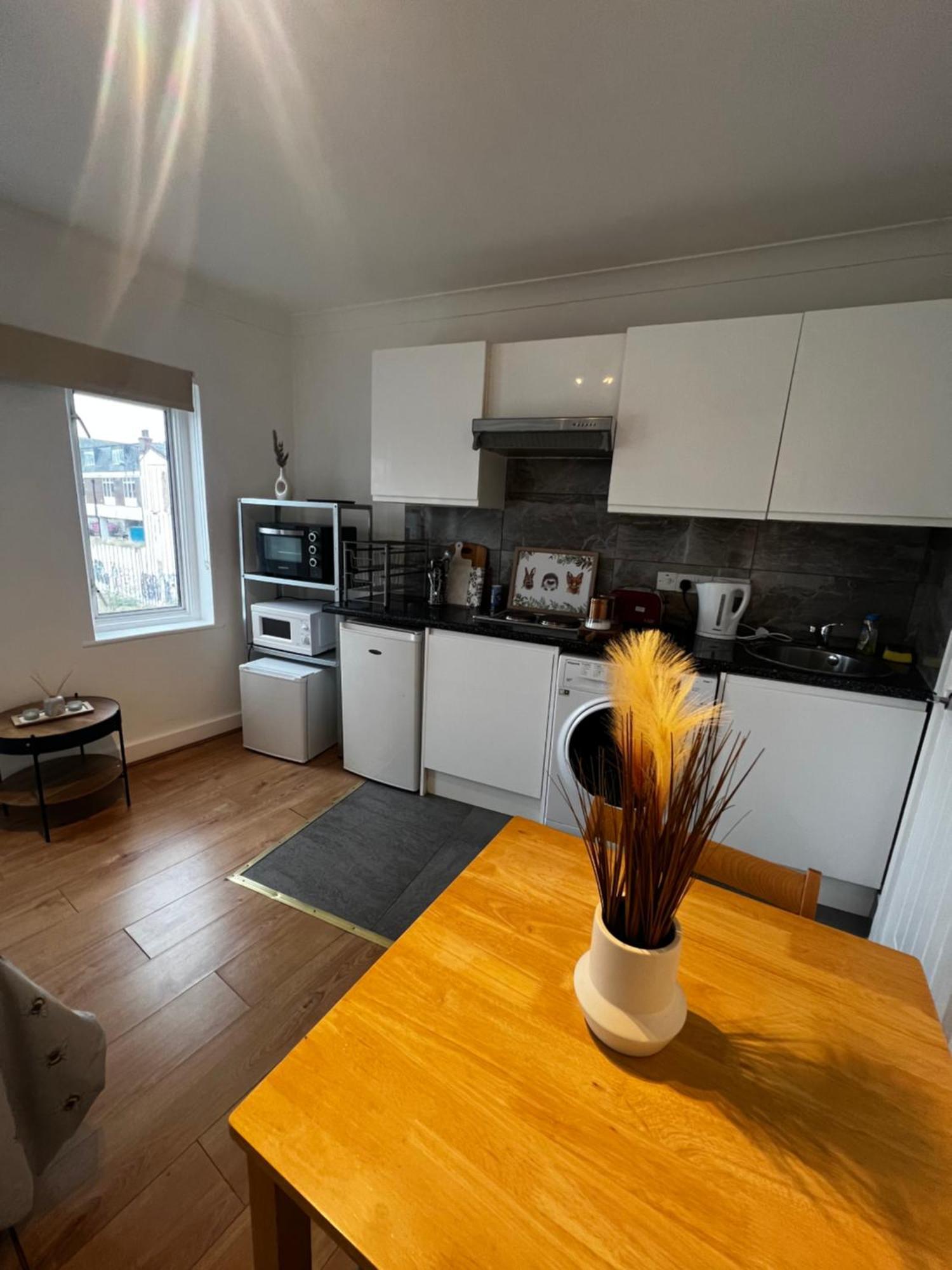 Flat In Londonアパートメント エクステリア 写真
